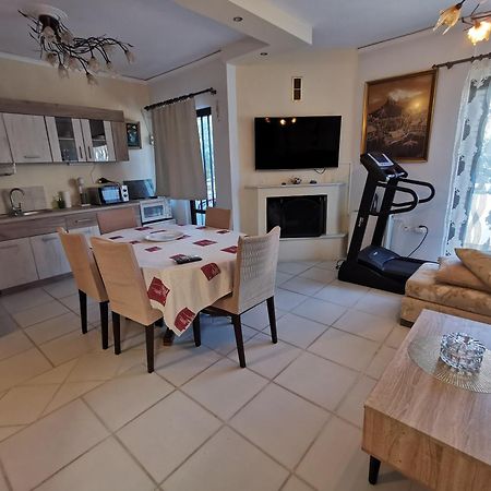 Anna Nafplio Appartment 1 エクステリア 写真